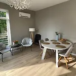 44 Apartmán