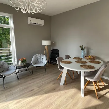 44 Apartmán